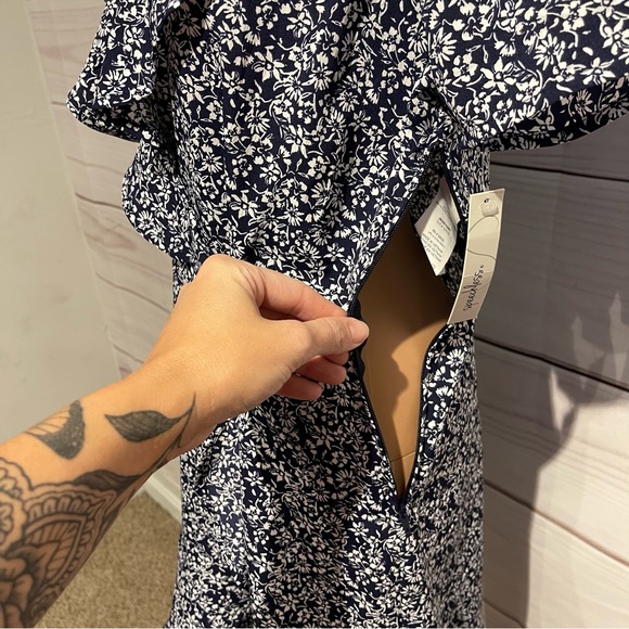 📦 Speechless faux wrap dress - Picture 5 of 8